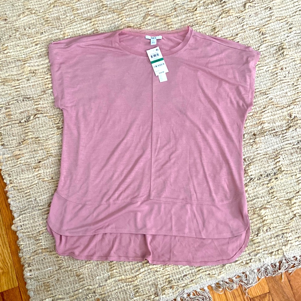 Bar lll Essentials short sleeved top